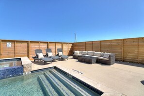 Pool - Gorgeous home offering Beach Views with Private pool!! (Port Aransas)