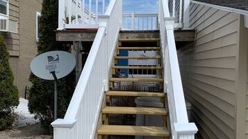 Enceinte de lâhĂ©bergement