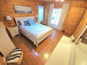 3 bedrooms, iron/ironing board, travel cot, WiFi