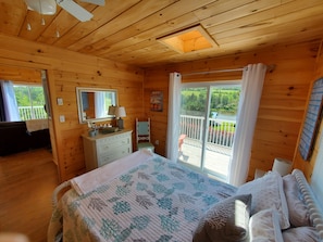 3 bedrooms, iron/ironing board, travel crib, WiFi