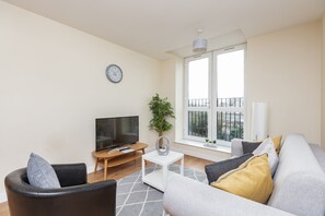 Apartment, 1 Queen-Bett | Wohnzimmer