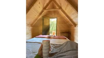 1 habitación y ropa de cama