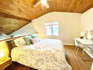 1 Schlafzimmer, Schreibtisch, WLAN