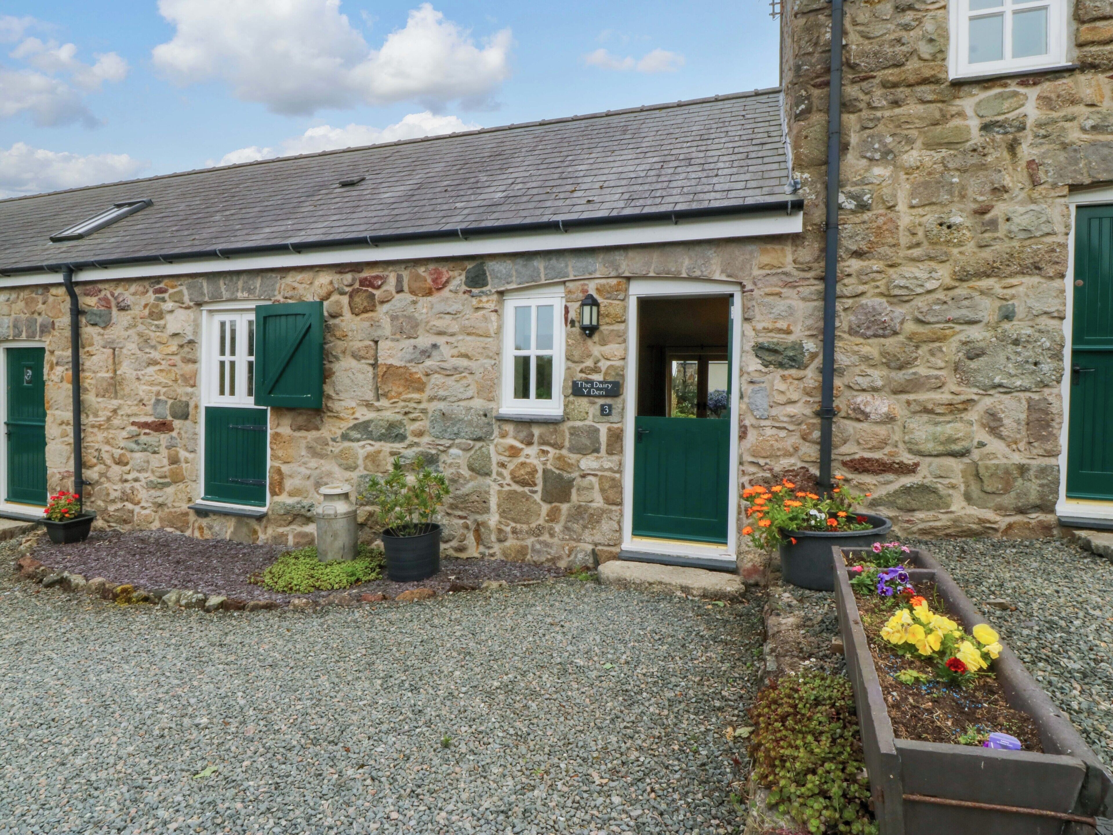 Cottage | Exterior