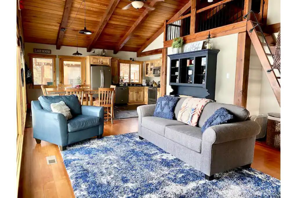 Beautiful Views, Quiet Bay on Bear Trap Lake