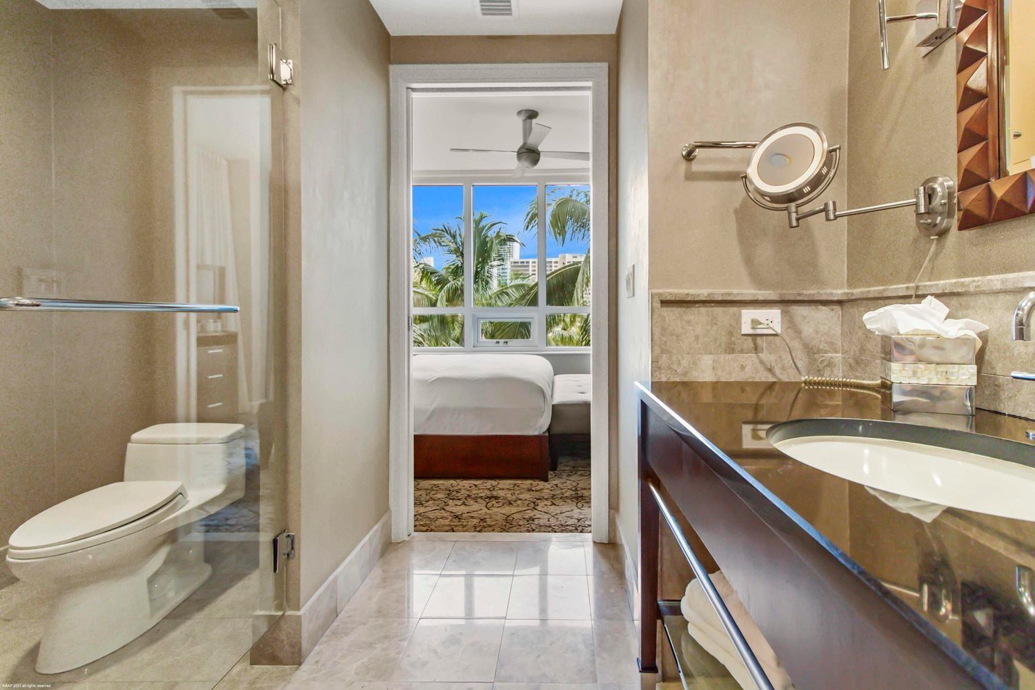 ON THE BEACH Palm Beach Marriott Singer island resort & Spa! 2bd 2bth