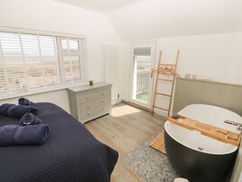 村舍 | 2 多间卧室、特色装修、特色家居、免费 WiFi