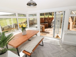 村舍 | 私人厨房 | 冰箱、洗碗机、电热水壶、烤面包机