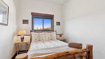 2 chambres, fer et planche Ă repasser, lit parapluie, Wi-Fi