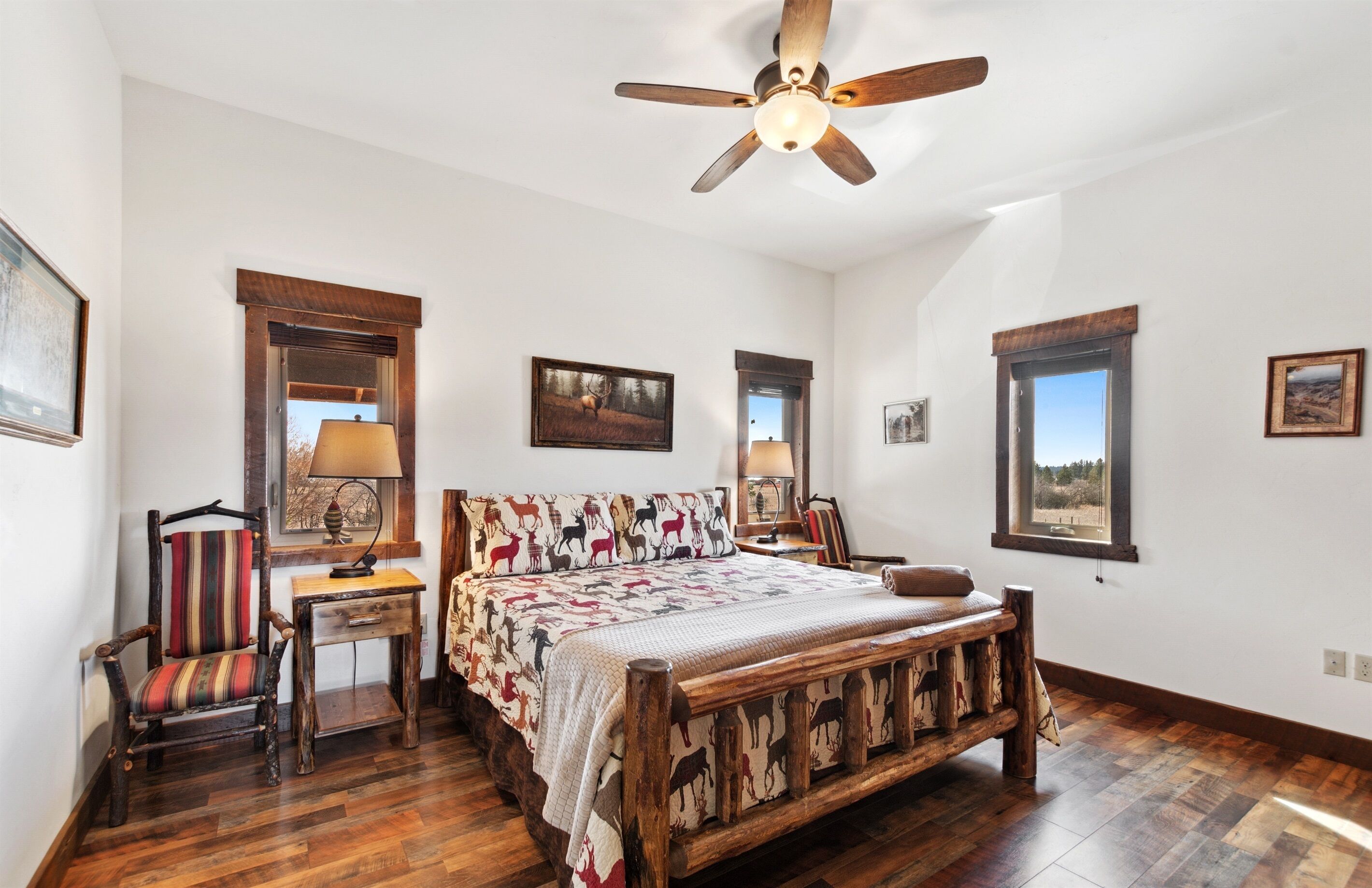 2 chambres, fer et planche à repasser, lit parapluie, Wi-Fi