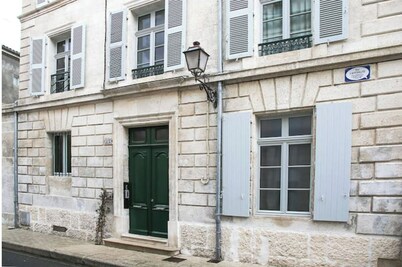 Apart-Hotel Hyper Center / Deluxe Room