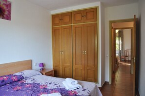 3 Schlafzimmer, Bügeleisen/Bügelbrett, kostenloses WLAN, Bettwäsche