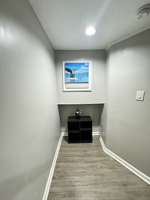 TV connectée de 55 pouces avec chaînes numériques, télévision, cheminée