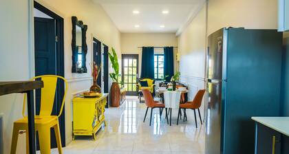 Cosy & Quirky Wolf Apartment