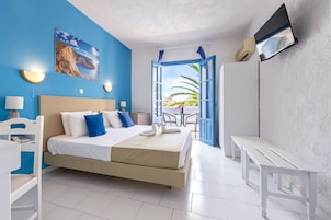 Double Room | Bathroom | Shower, hair dryer, towels