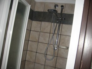 House, Smoking | 1 bedroom, iron/ironing board