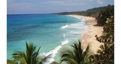 Comfortable 2-Bedroom Apartment Near The Beach