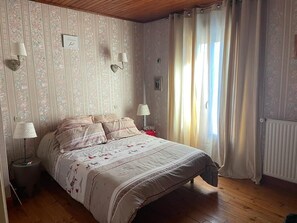3 bedrooms, Internet