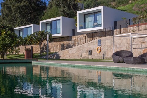 Portovella Lodges & Bungalows