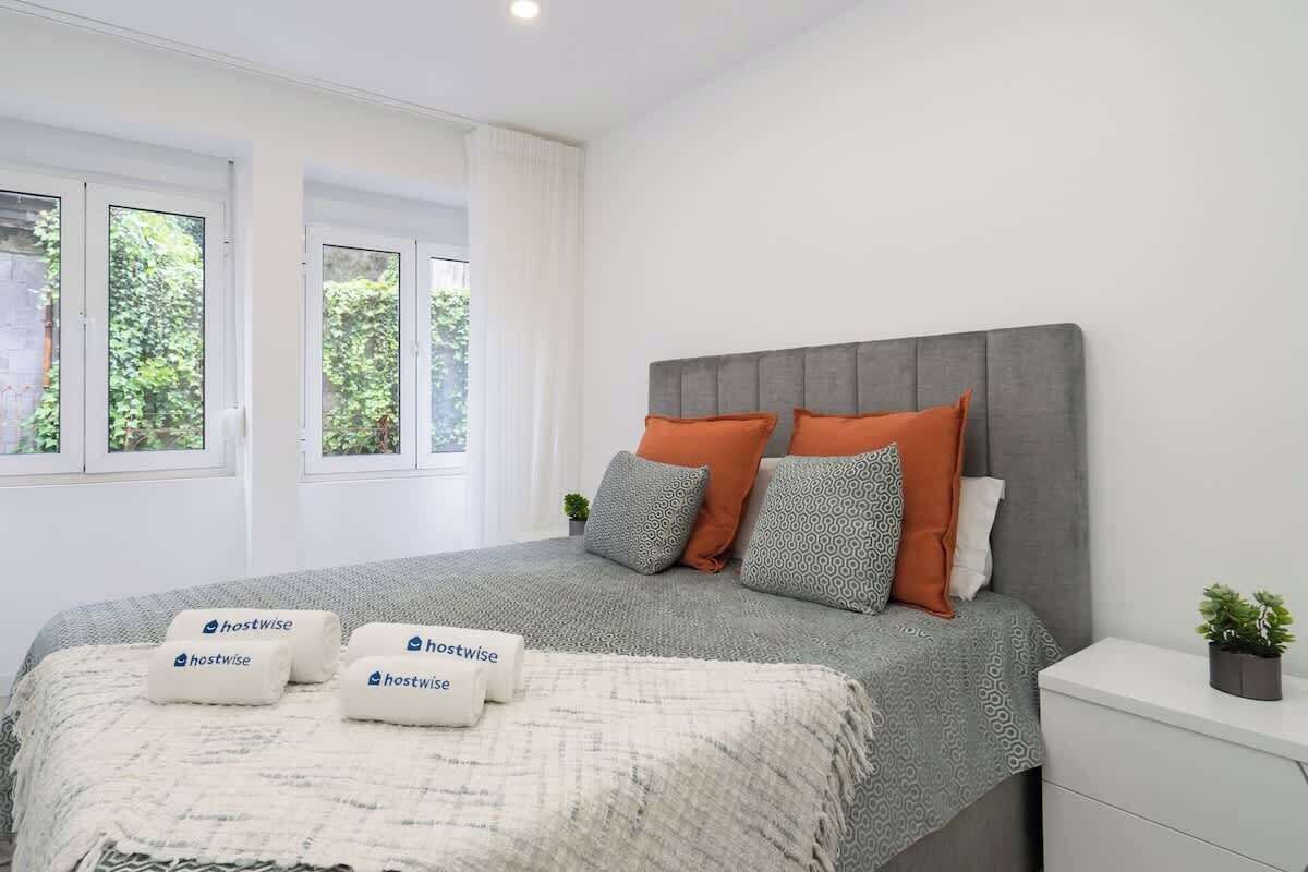 2 bedrooms, iron/ironing board, travel crib, WiFi