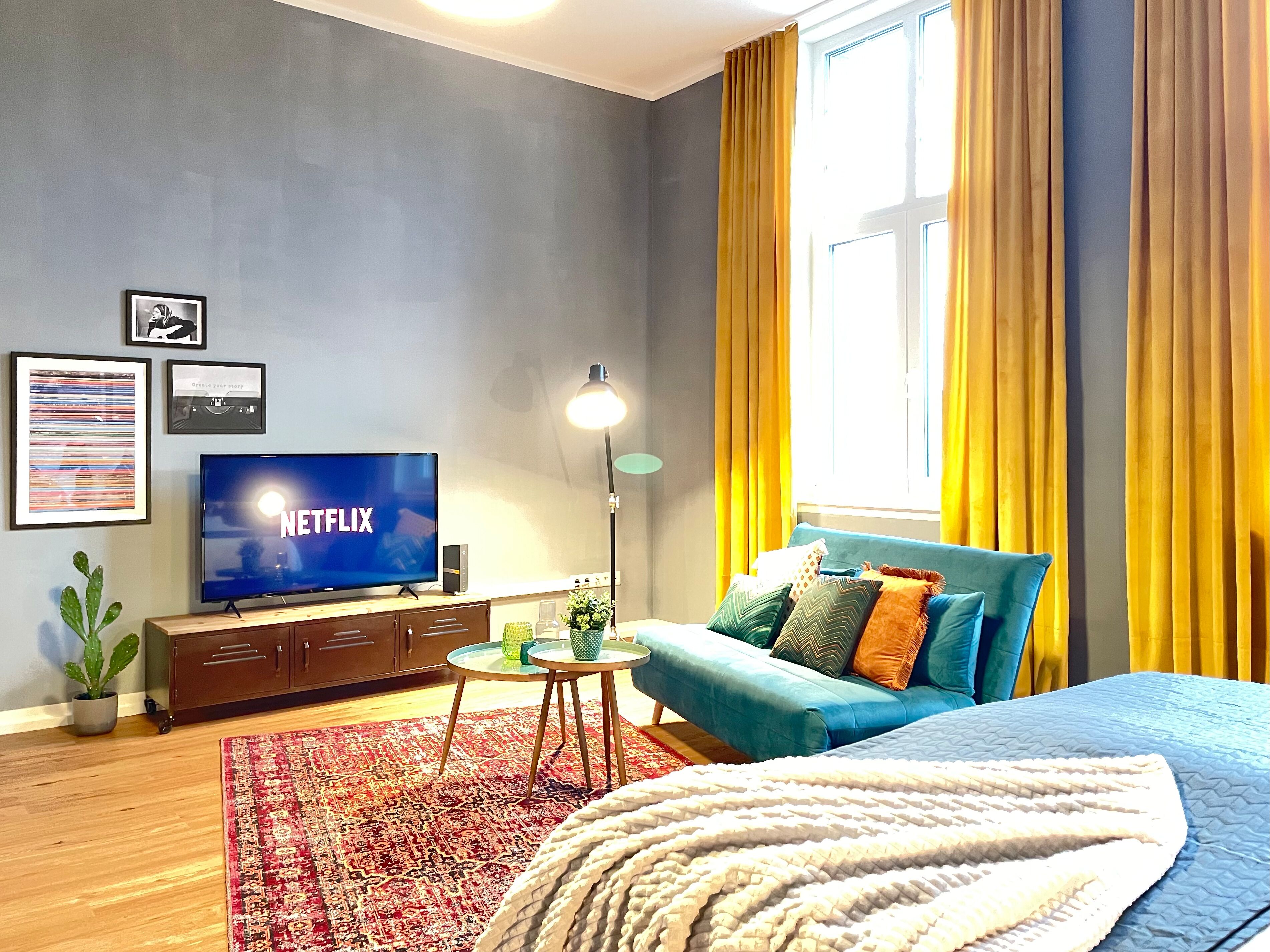 ☆Exclusive old building apartment | Central | near the Rhine