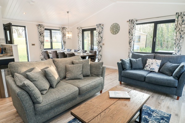 Cottage | Living room | TV, video-game console