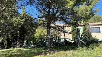 Enceinte de lâhĂ©bergement