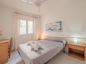 4 dormitoris, wifi gratuïta i roba de llit 