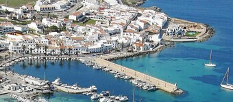 3 Bedroom Apartment with great seaviews