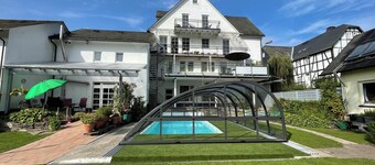 Pino24 Petit vacation apartment 34 sqm max. 4 pers. with pool and sauna, central location