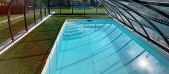 Pino24 Petit vacation apartment 34 sqm with pool, central location, for up to 4 people