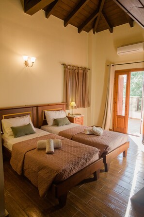 3 عدّة غرف نوم ومكواة/لوح كي وواي فاي مجانًا