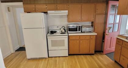 Beautiful Village 2BR loaded with extras