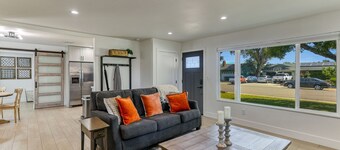 ***Carpenter Lane***