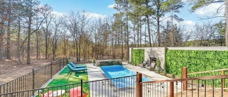 Een verwarmd zwembad