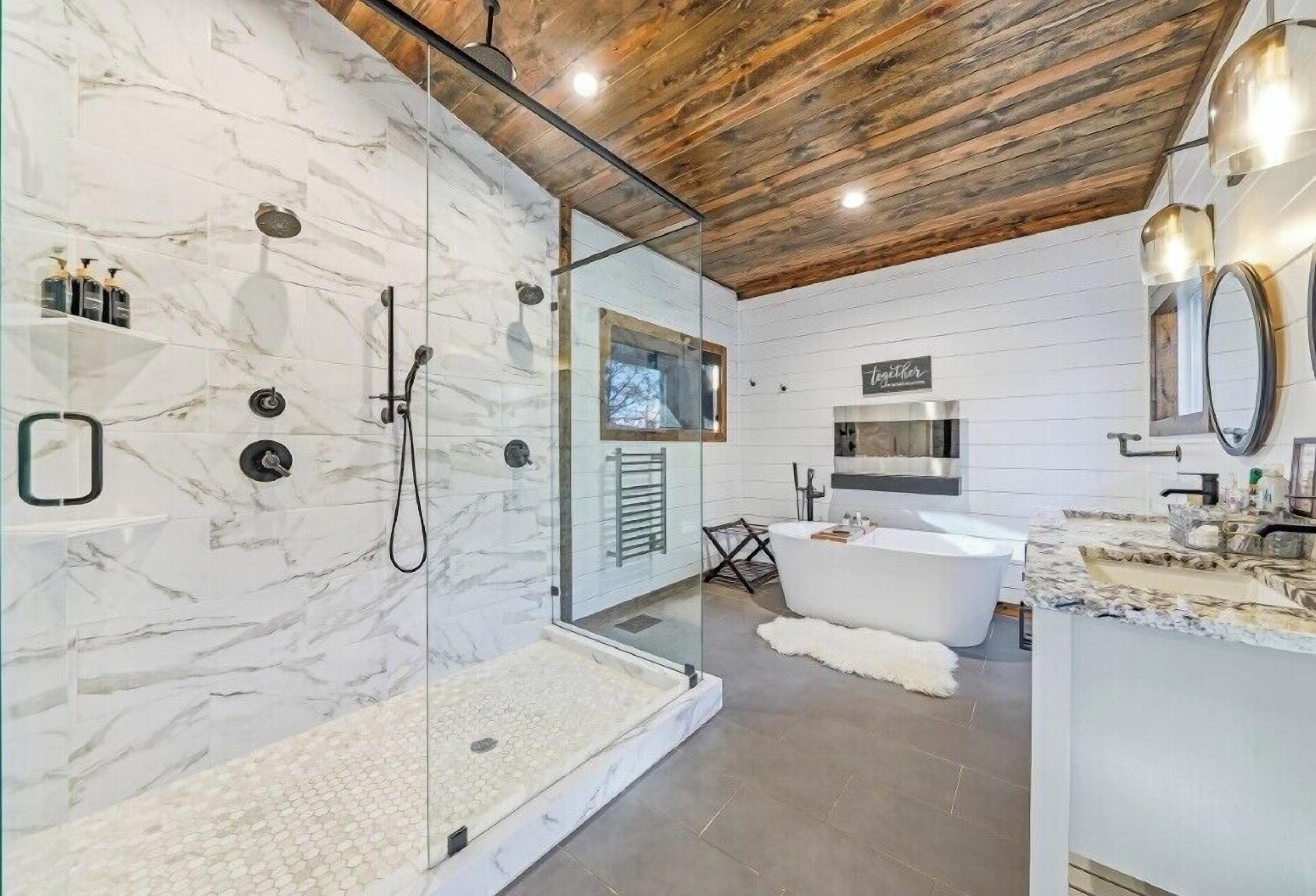 Bathtub, hair dryer, towels
