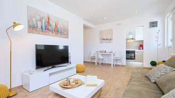 Apartment (1 Bedroom) | Living room | LCD TV