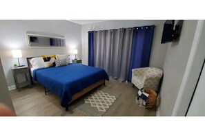 Room - Cheerful and bright house in the heart  of  Tampa (Tampa)