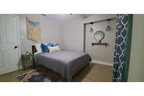 Room - Cheerful and bright house in the heart  of  Tampa (Tampa)