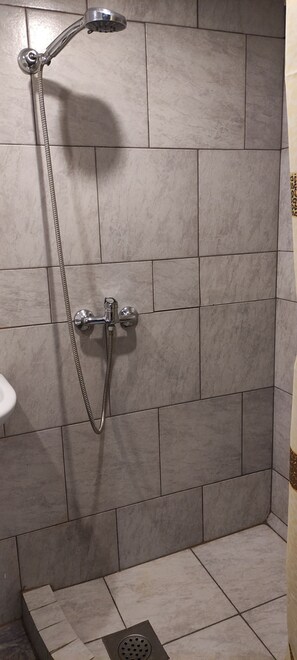 Shower - Family Studio near Bled (Bohinjska Bela)