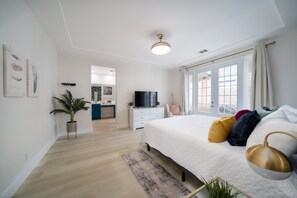 3 多间卧室、办公桌、熨斗/熨衣板、免费 WiFi