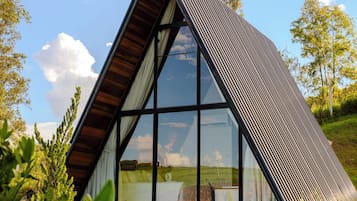 Cabin Deluxe | Minibar, bàn ủi/dụng cụ ủi quần áo