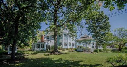 The Dickey House, Garden Suite