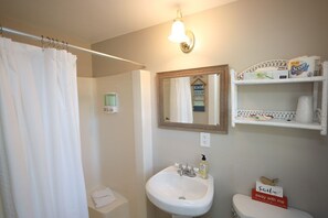 Hair dryer, towels