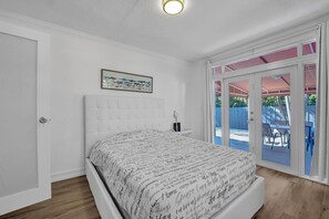 5 bedrooms, free WiFi, bed sheets