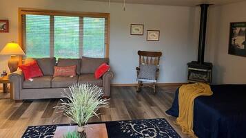 2 多间卧室、WiFi