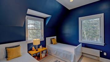 5 habitaciones, escritorio, tabla de planchar con plancha y wifi gratis