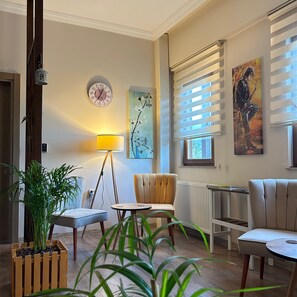 Lounge - Beyaz Konak Gure (Edremit)