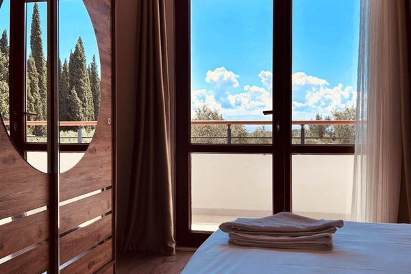 Rom – standard, 1 dobbeltseng | Wi-fi (inkludert) og sengetøy