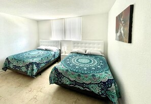 2 bedrooms, iron/ironing board, WiFi, bed sheets
